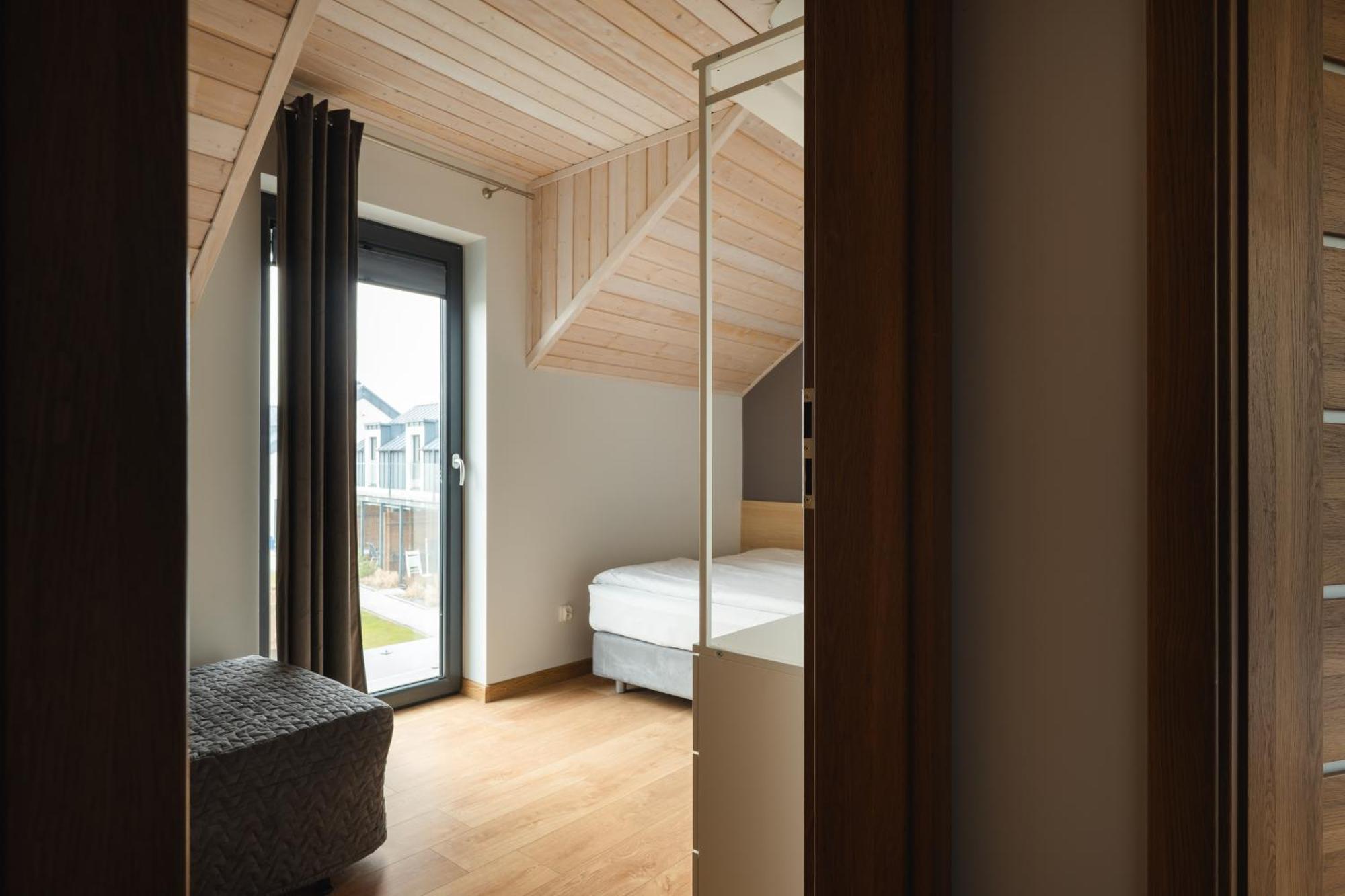 Appartement Debki Plaza Extérieur photo