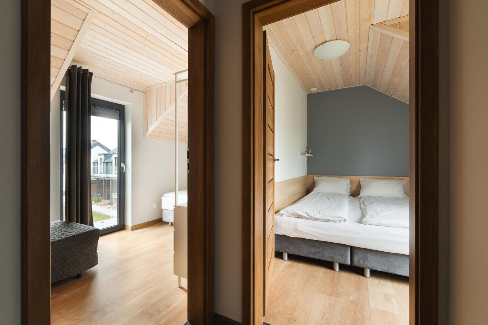 Appartement Debki Plaza Extérieur photo
